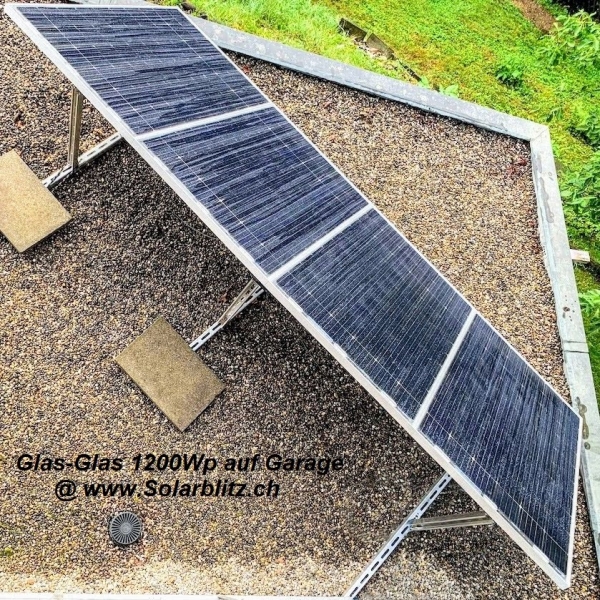 Plug & Play Solaranlagen auf dem Gartenhaus von Solarblitz