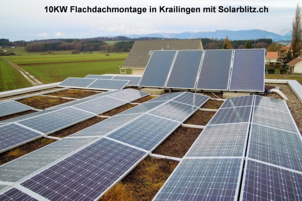 Photovolteikanlagen auf ein Flachdach montiert individuell abgestimmt von Solarbleitz in der Schweiz